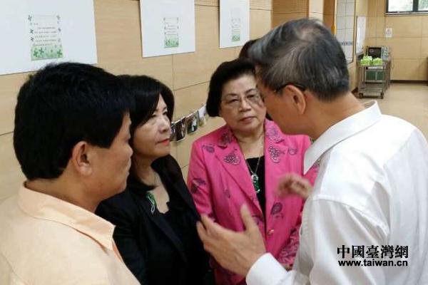 組圖:張志軍探訪臺中霧峰林家 有其后人親切交談