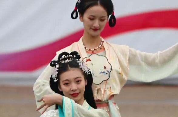如何讓“國風(fēng)”吹向世界？媒體大咖熱議