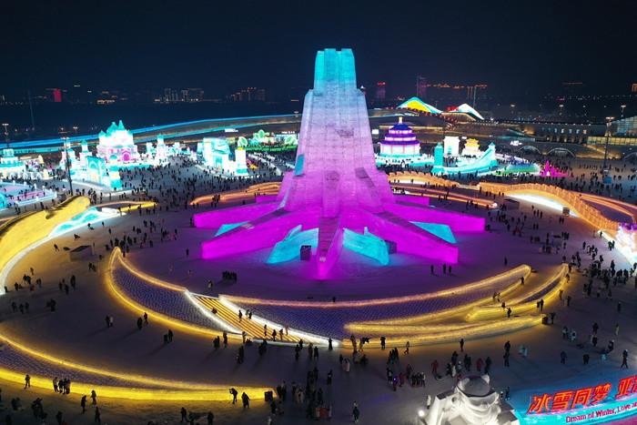 人氣爆棚！第26屆哈爾濱冰雪大世界開園