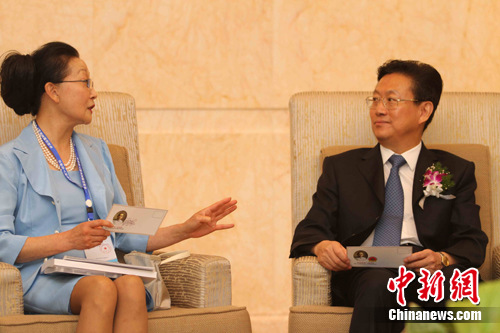 方李邦琴:全美華僑華人五大活動紀念辛亥百年